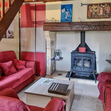 Prázdninový dům Charmante Maison Avec Piscine